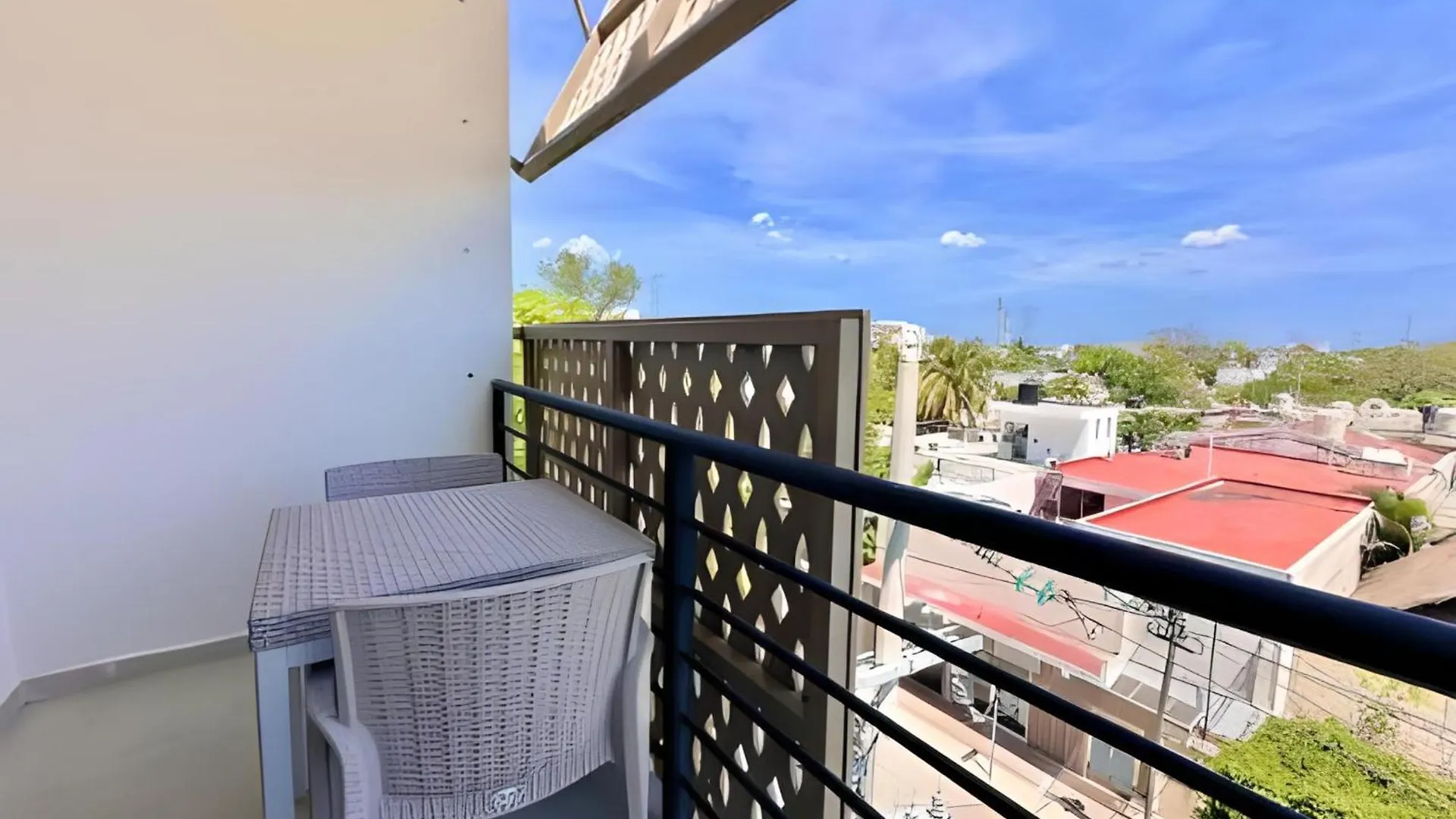 Levitat 32 Playa del Carmen Aparthotel